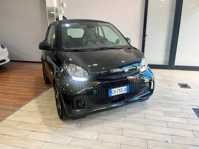 Smart ForTwo EQ | Passion | Ufficiale | Navi Nero usata Roma