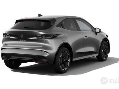Renault Clio TCe 115 CV Evolution NUOVA usata Cercola