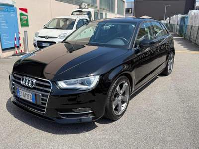 Audi A3 SPB 1.6 TDI 105 CV Ambiente S TRONIC Nero usata Venezia