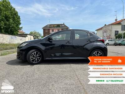 Toyota Yaris Yaris 1.5 Hybrid 5 porte Trend Nero usata Vigevano