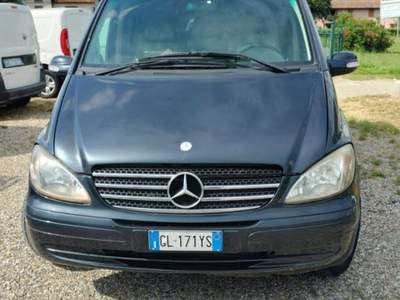 Mercedes-Benz Viano Viano 2.2 cdi Ambiente L Nero usata Agliana