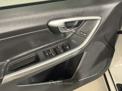 Volvo S60 2.0 TDI 114CV  S60 D2 Bianco usata Lonato del Garda