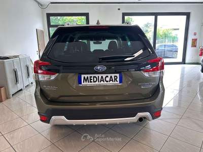 Subaru Forester 2.0i e-boxer Style lineartronic Verde usata Gorlago