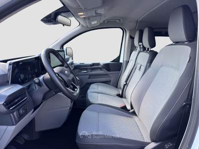 Ford Transit/Tourneo/Bus Tourneo Custom 320 2.0 EcoBlue 150CV PL Titanium Bianco usata Parma