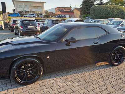 Dodge Challenger SXT PLUS 3.6 Nero usata Porcari