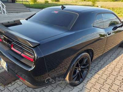 Dodge Challenger SXT PLUS 3.6 Nero usata Porcari