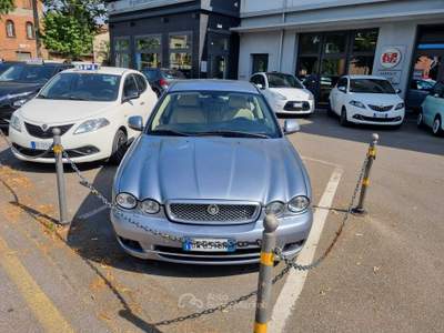 Jaguar X-Type LUXURY Grigio usata NONANTOLA