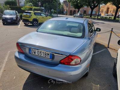 Jaguar X-Type LUXURY Grigio usata NONANTOLA
