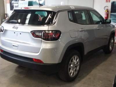 Jeep Compass 1.6 Multijet II 2WD Longitude Argento usata Alba