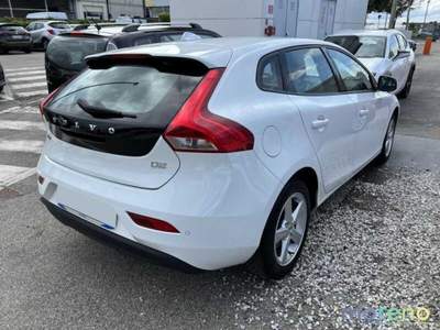Volvo V40 2.0 D2 Business Bianco usata Faenza