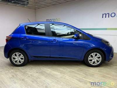 Toyota Yaris 1.5 hybrid Active Blu/Azzurro usata Faenza