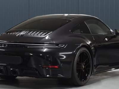 Porsche 911 (992)