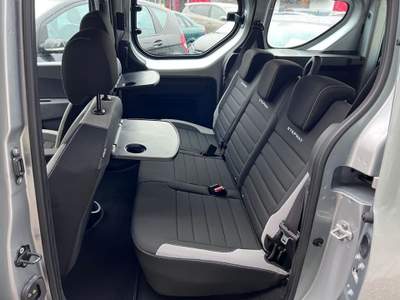 Dacia Dokker Stepway 1.3 TCe 130CV FAP Argento usata Castelnuovo Rangone