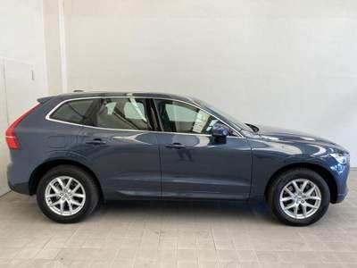 Volvo XC60 2.0 B5 Business Plus awd geartronic my20 Blu/Azzurro usata Carpi