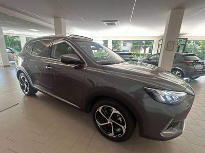 MG HS