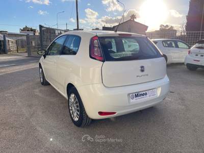 Fiat Punto Punto 1.3 MJT 75CV Easy 5 POSTI E5+ Bianco usata Caltagirone
