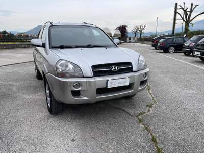Hyundai Tucson 2.0 CRDi 4WD VGT Dynamic CON ROTTAMAZIONE Argento usata Scurcola Marsicana