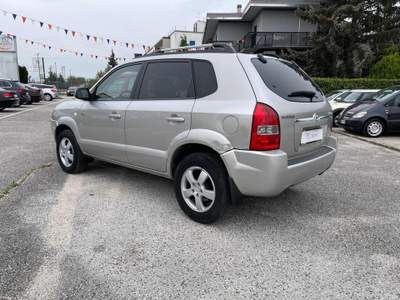 Hyundai Tucson 2.0 CRDi 4WD VGT Dynamic CON ROTTAMAZIONE Argento usata Scurcola Marsicana