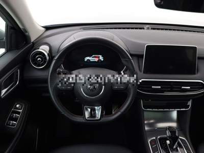 MG EHS Plug-in Hybrid Luxury Argento usata Castelnuovo Rangone