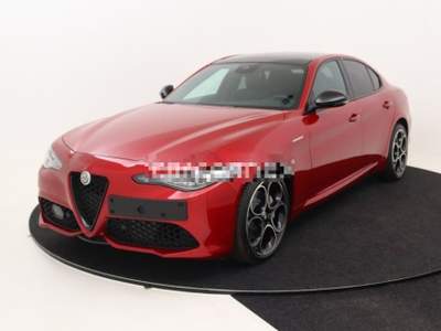 Alfa Romeo Giulia 2.0 Turbo 280 CV AT8 AWD Q4 Veloce Rosso usata Castelnuovo Rangone