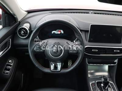 MG EHS Plug-in Hybrid Luxury Rosso usata Castelnuovo Rangone
