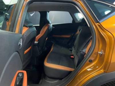Renault Captur TCe 12V 100 CV Intens Arancione usata Castelnuovo Rangone