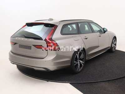 Volvo V90 R-design B4 MHEV Diesel Grigio usata Castelnuovo Rangone