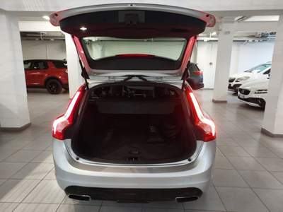 Volvo V60 D3 Geartronic Dynamic Edition Argento usata Milano