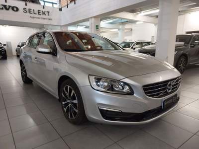 Volvo V60 D3 Geartronic Dynamic Edition Argento usata Milano