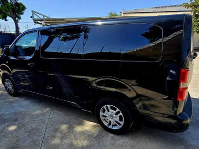 Peugeot Traveller