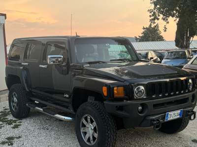 Hummer H3