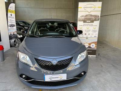 Lancia Ypsilon 1.2cc 5 porte EURO6/Gold/DISPLAY TOUCH/USB Blu/Azzurro usata Mappano