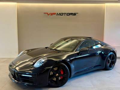 Porsche 911 (992)