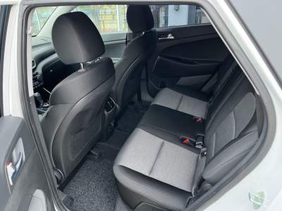 Hyundai Tucson 1.6 CRDi 136CV 48V DCT Trend Bianco usata Castelnuovo Rangone