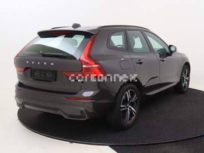 Volvo XC60 B5 (d) R-design Petrol Geartronic Grigio usata Castelnuovo Rangone