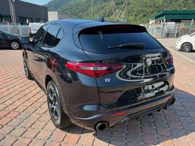 Alfa Romeo Stelvio 2.2 Turbodiesel 210 CV AT8 Q4 Veloce Nero usata Castelnuovo Rangone