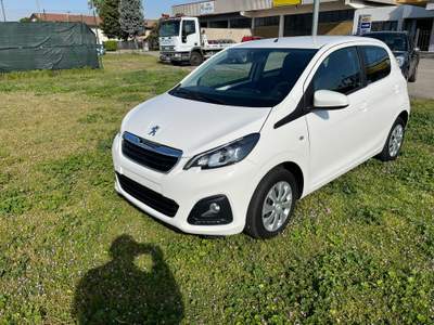 Peugeot 108 108 5p neopatentato Bianco usata Garlasco
