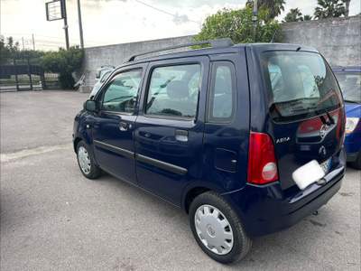 Opel Agila
