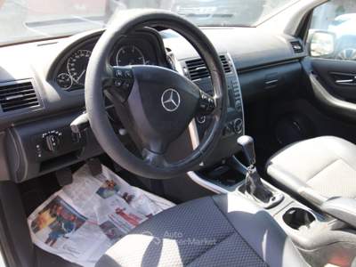 Mercedes-Benz Classe A 180