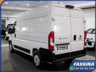 Fiat Ducato 35 122CV MH2 Furgone battery 47kWh Bianco usata Milano