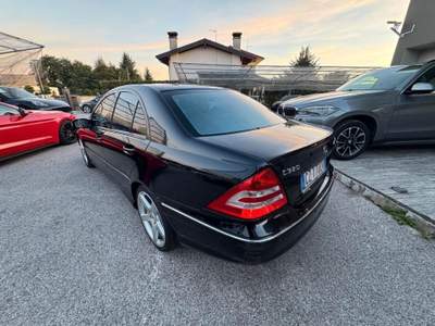 Mercedes-Benz Classe C 320