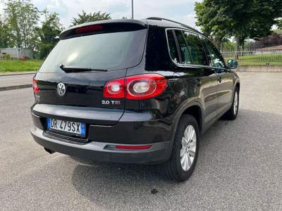 Volkswagen Tiguan sport & stye 4x4 Nero usata Vignate