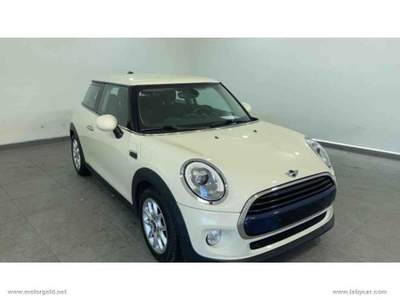 MINI Clubman Mini Cooper D                                                         Beige usata Valsamoggia
