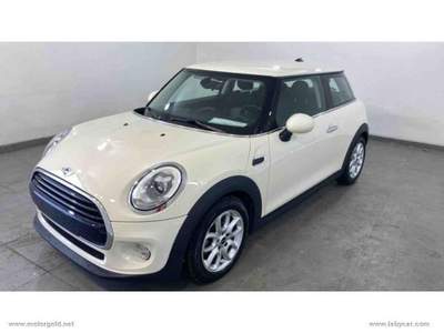 MINI Clubman Mini Cooper D                                                         Beige usata Valsamoggia