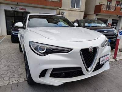 Alfa Romeo Stelvio 2.9 bi-t V6 Quadrifogl.Q4 510cv auto my19 Bianco usata Mazzarrone