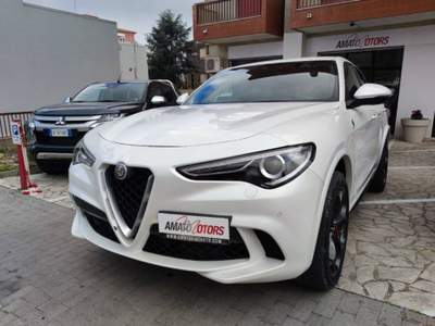 Alfa Romeo Stelvio 2.9 bi-t V6 Quadrifogl.Q4 510cv auto my19 Bianco usata Mazzarrone