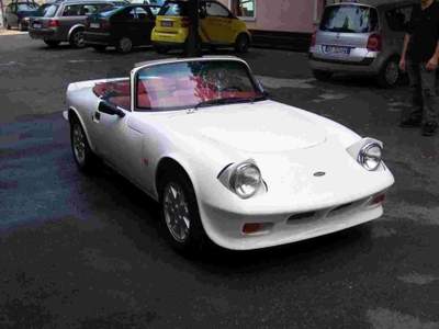 Lotus Esprit EVANTE TWUIN CAM 145 CV Bianco usata Firenze