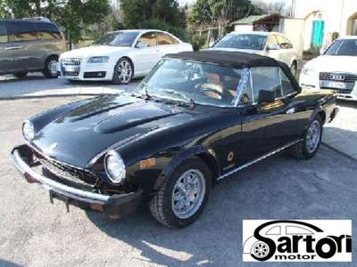 Fiat 124  Nero usata Mogliano Veneto