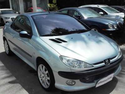 Peugeot 206 16V CC Grigio usata Modica