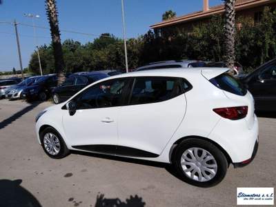 Renault Clio 1.5DCI 75CV AUTOCARRO 4 POSTI Bianco usata Modica